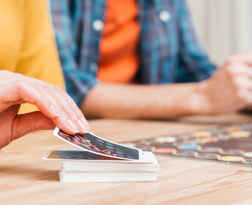 The main tricks in playing card games with kids...